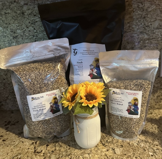 LGF Breeding Mix - Pictures of the different sized bags offered