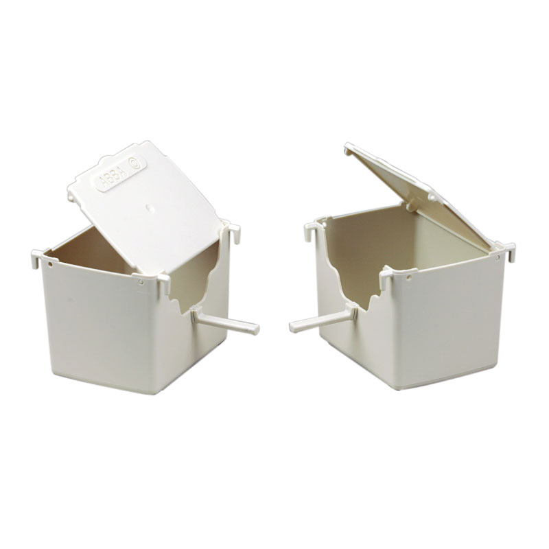 STA Soluzinion Plastic Finch Nest Box-Golden brown 3.5" h x 5" w x 4" d". Washable and reusable-Glamorous Gouldians